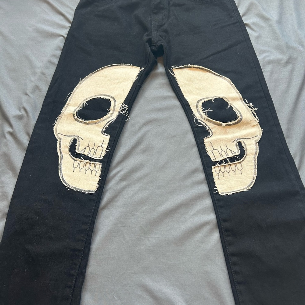 MNML Skull Jeans (LIKE NEW) - Picture 6 of 12